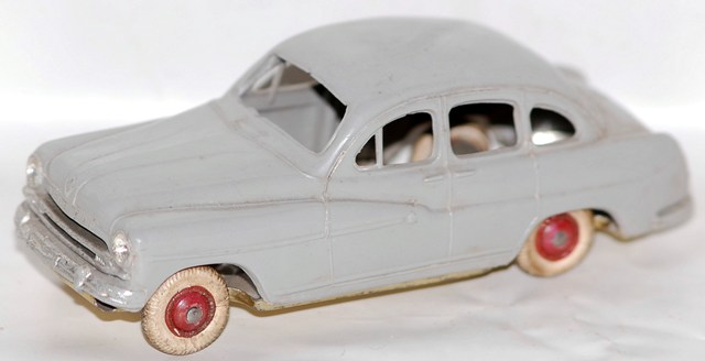 Norev Ford Vedette 1954 1/43 - Plancher Métal Doré - Gris - Occasion